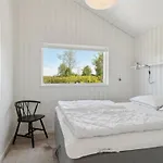 Dom wakacyjny Gregor - 300m From The Sea By Interhome *