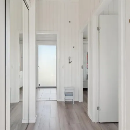 Gregor - 300m From The Sea By Interhome